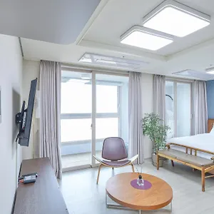 Landmark In Songdo 아파트호텔