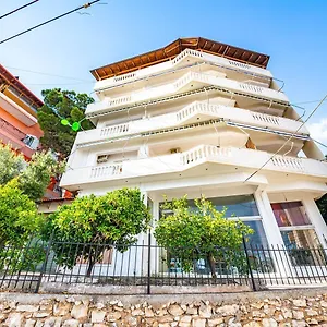 Ideal 2* Sarande